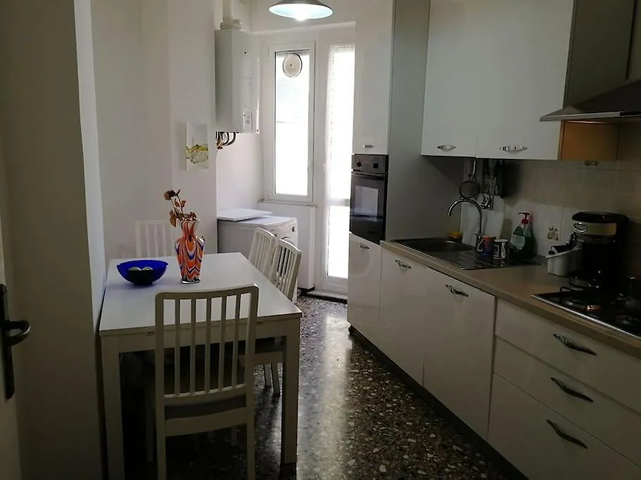 Music & Beach Apartment Savona 0*,
