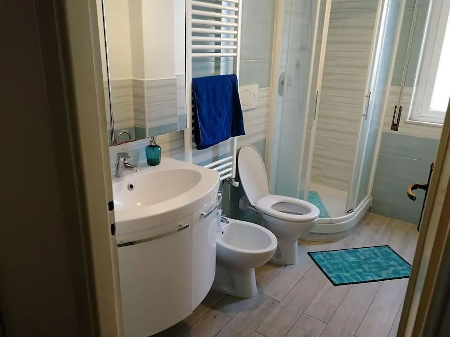 Music & Beach Apartment Savona