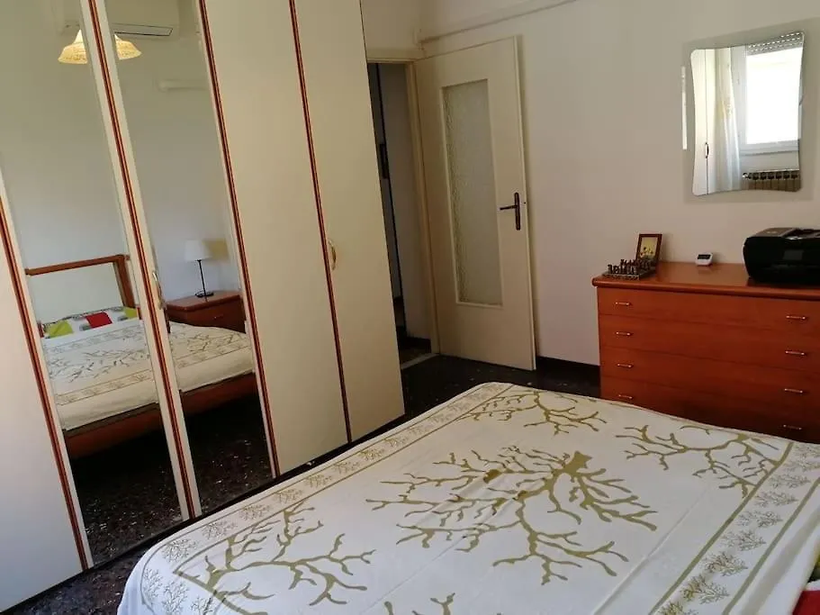Music & Beach Apartment Savona