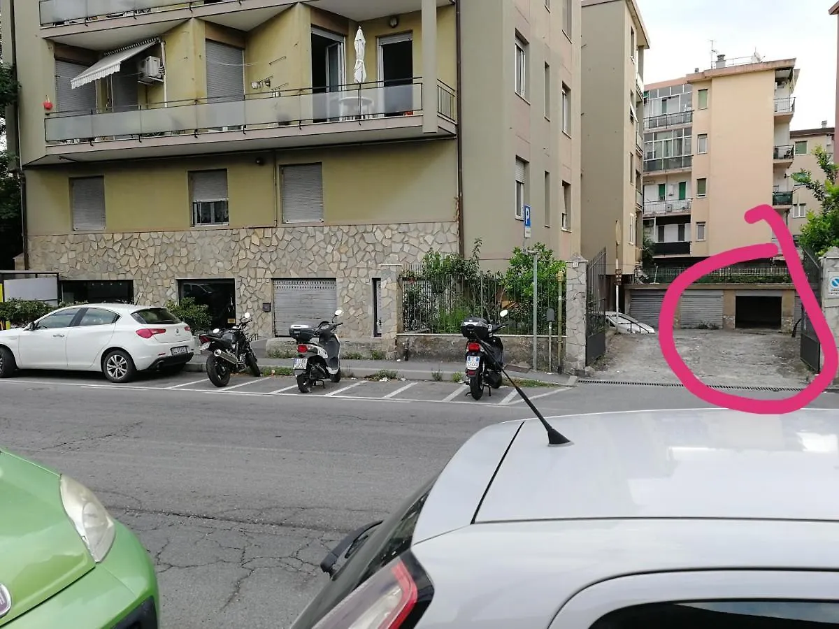 Music & Beach Apartment Savona 0*,